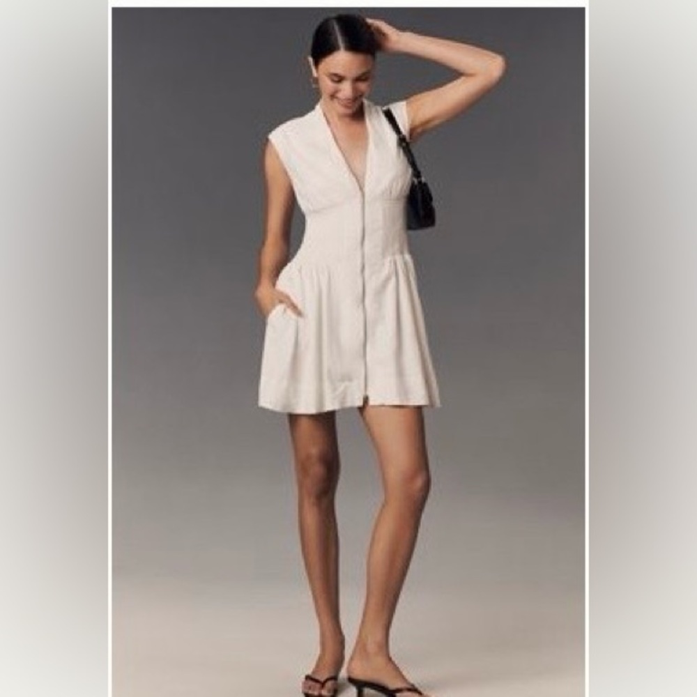 Cream Sleeveless Zip-Up Dress